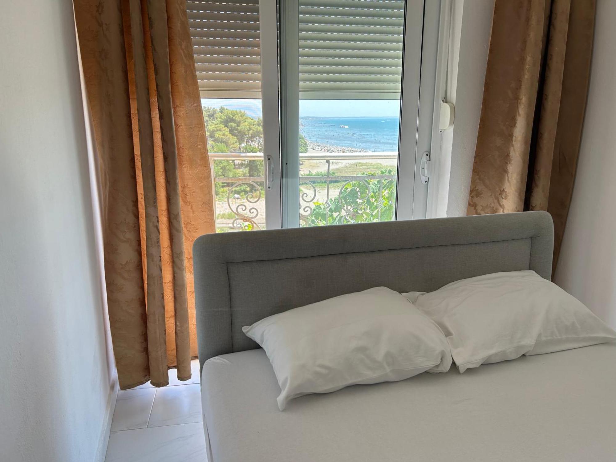 Apartments Doda Ulcinj Ngoại thất bức ảnh